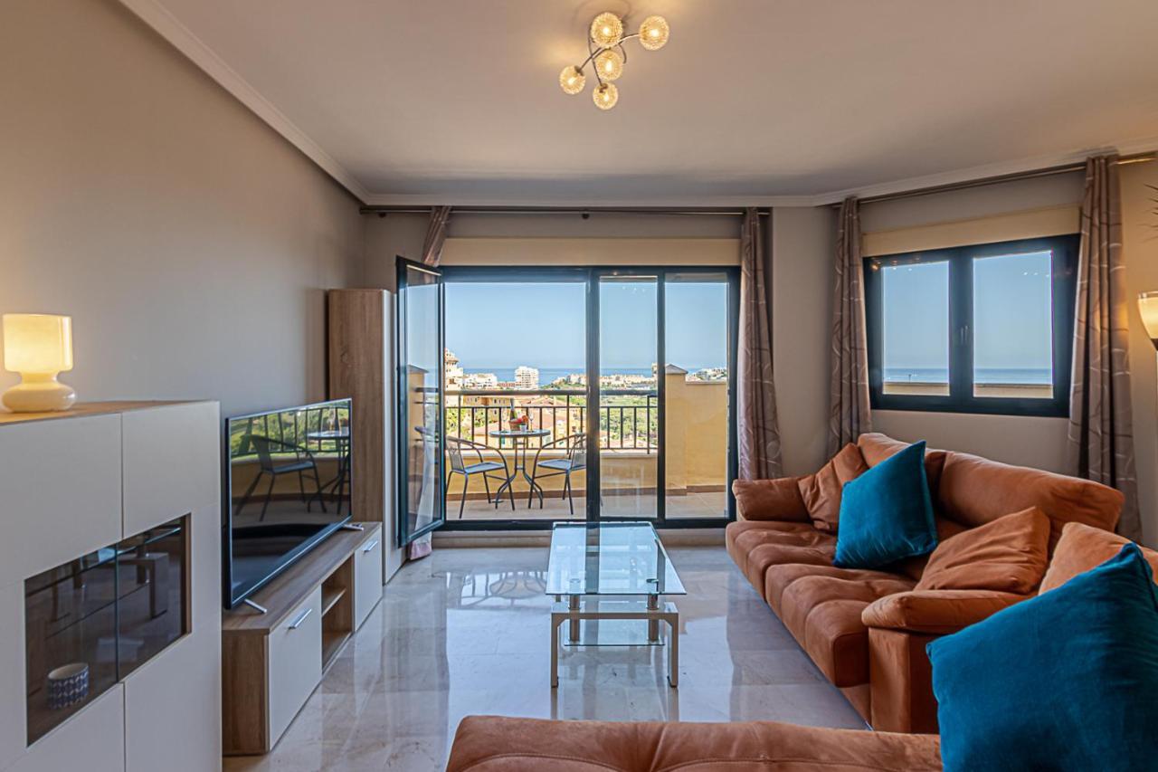 797 Holiday Rentals - Moderno Piso Para 5 Con Hermosas Vistas ベナルマデナ エクステリア 写真
