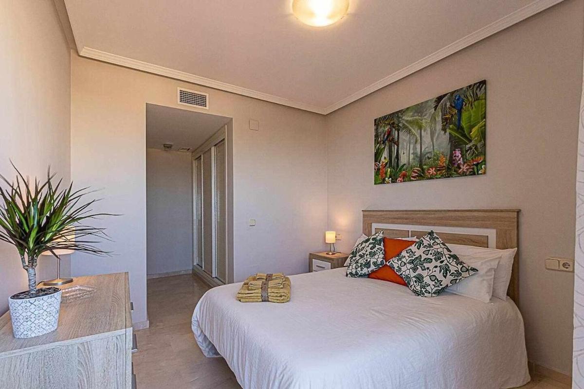 797 Holiday Rentals - Moderno Piso Para 5 Con Hermosas Vistas ベナルマデナ エクステリア 写真