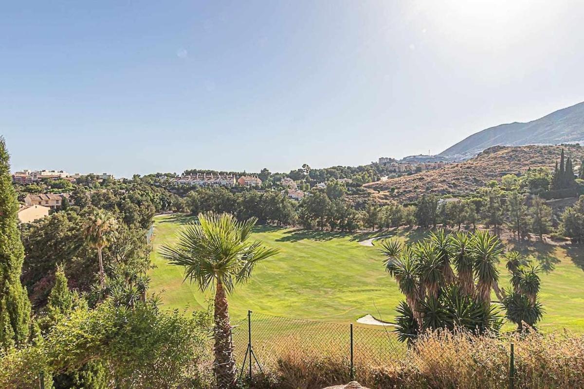 797 Holiday Rentals - Moderno Piso Para 5 Con Hermosas Vistas ベナルマデナ エクステリア 写真
