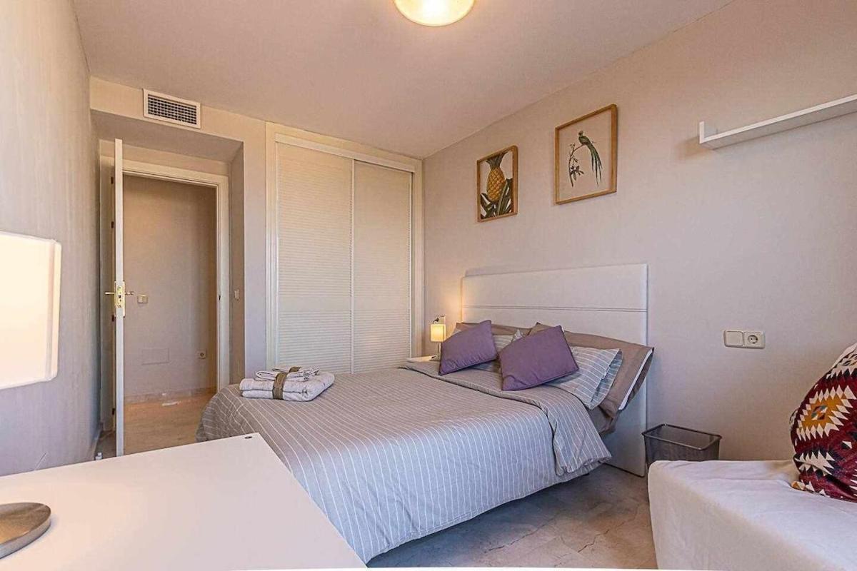 797 Holiday Rentals - Moderno Piso Para 5 Con Hermosas Vistas ベナルマデナ エクステリア 写真