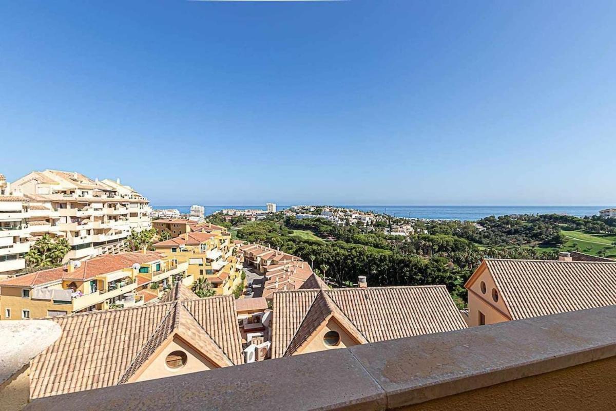 797 Holiday Rentals - Moderno Piso Para 5 Con Hermosas Vistas ベナルマデナ エクステリア 写真