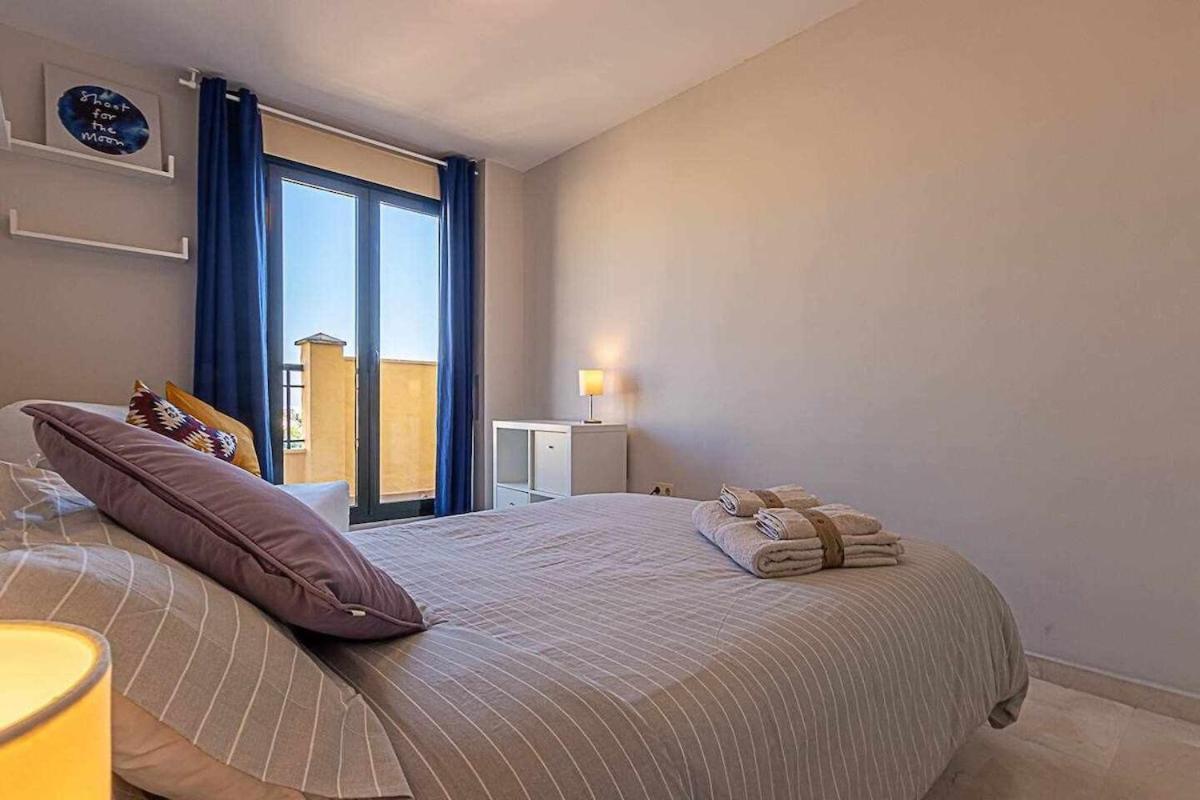 797 Holiday Rentals - Moderno Piso Para 5 Con Hermosas Vistas ベナルマデナ エクステリア 写真